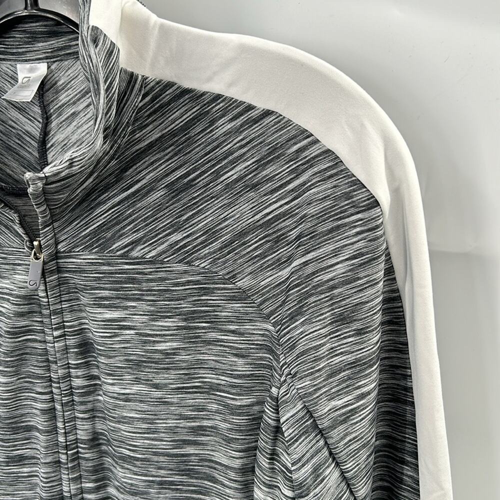 Gap Women's Gray & White Full Zip Active Wear Jacket 2 Zip Pockets Size Small - Picture 6 of 13